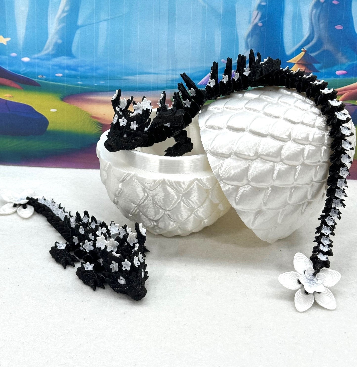 3D Printed Dragons with Dragon Egg, Articulated Mother and Child Dragons, Black and White Cherry Blossom Baby Dragon, Fidget ADHD Autism Toy MCD-019-004-BLK-WE