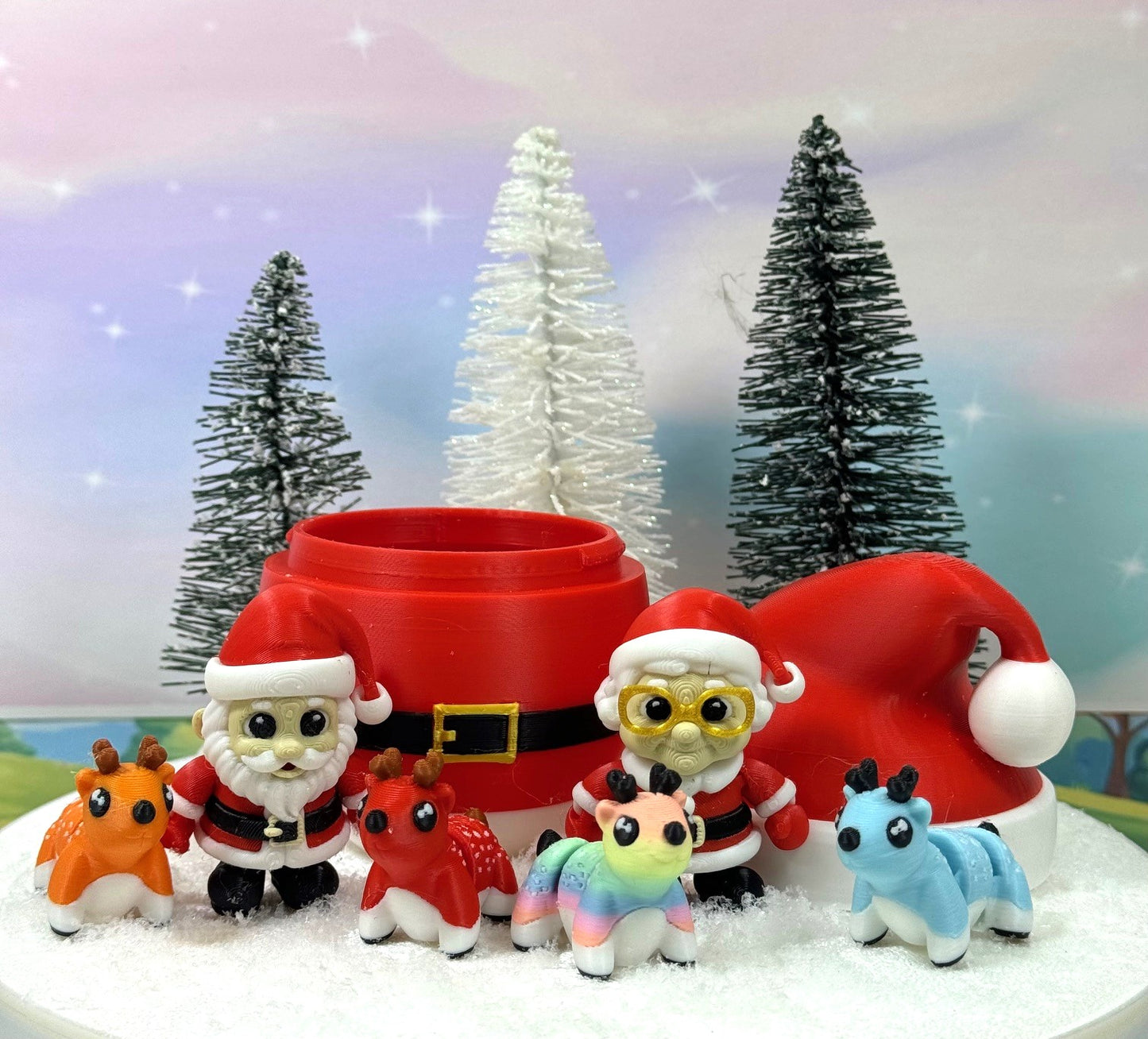 6pcs 3d Printed Santa Clause and Mrs Clause Figures, Articulated Mini Reindeers, 3D Printed Santa Egg Container, Christmas Tiny Animal Figures, Fidget ADH Toys - MSRE-SET1