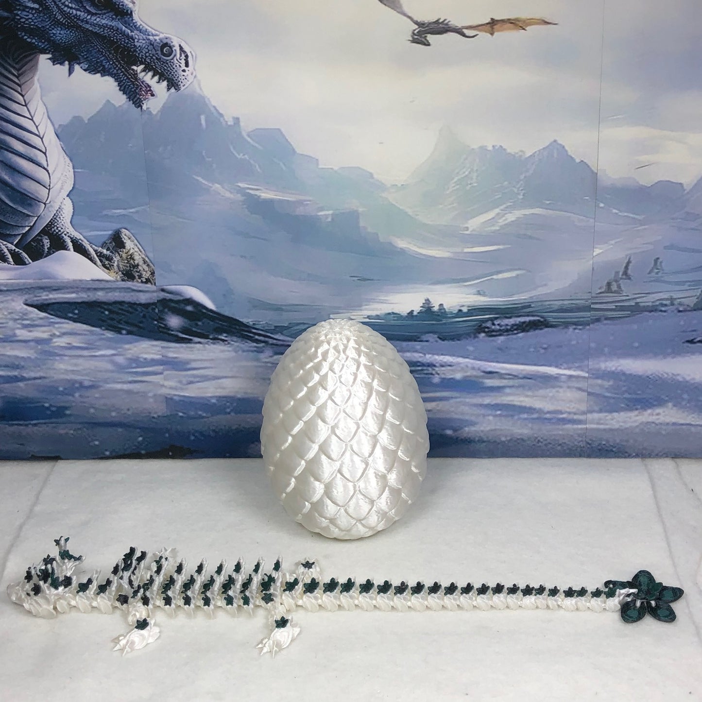 3D Printed Dragon with Egg, Articulated White and Green Cherry Blossom  Dragon, Fidget ADHD Dragon Toy - D017-BEG