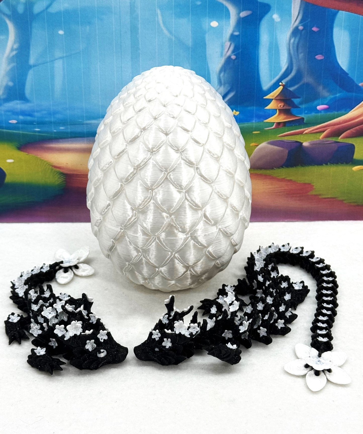 3D Printed Dragons with Dragon Egg, Articulated Mother and Child Dragons, Black and White Cherry Blossom Baby Dragon, Fidget ADHD Autism Toy MCD-019-004-BLK-WE