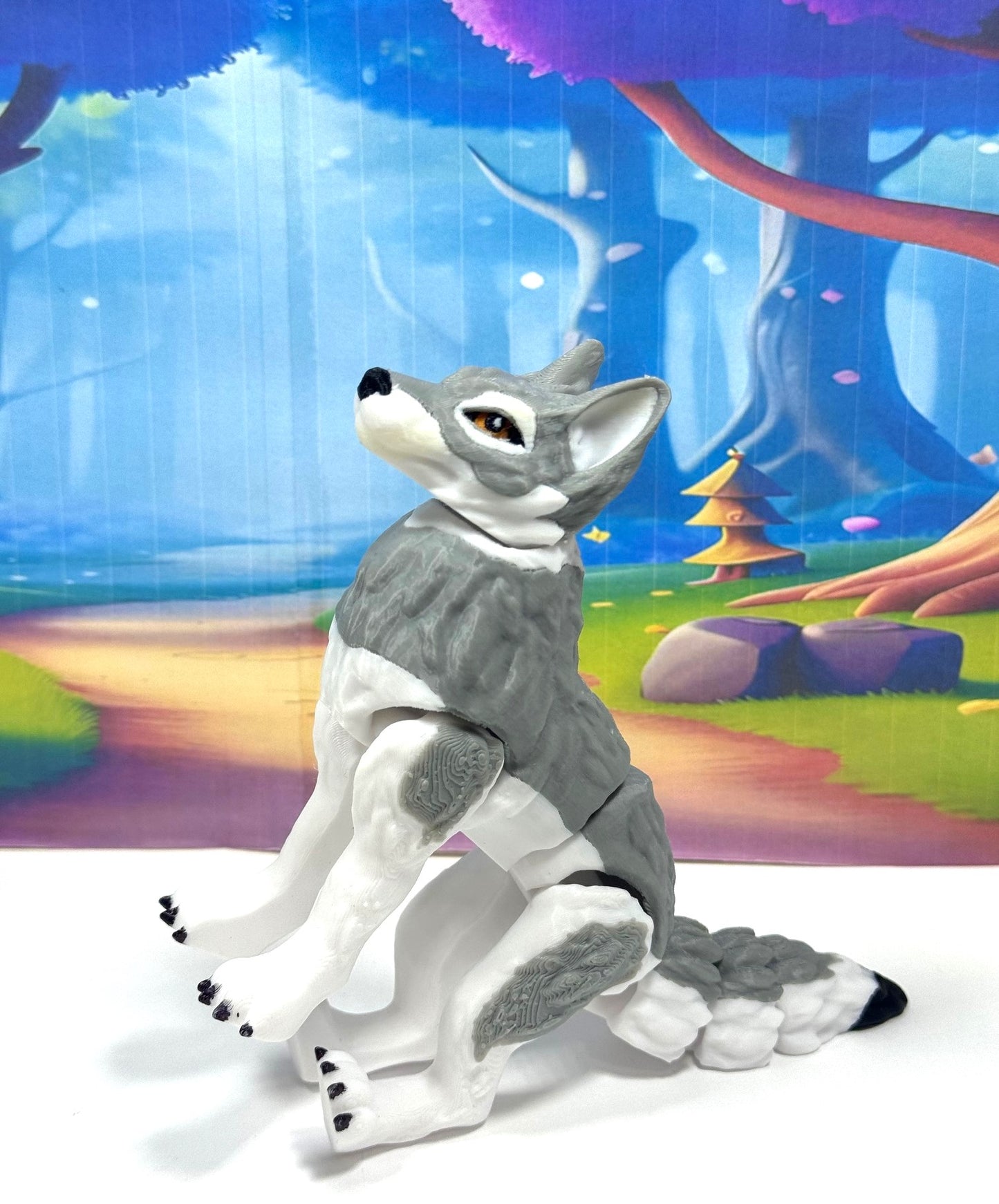 Articulated Wolf Toy, 3D Printed Wolf, 4.75" White and Gray Executive Desk Decor, Fidget Toy WC3002-GRAY