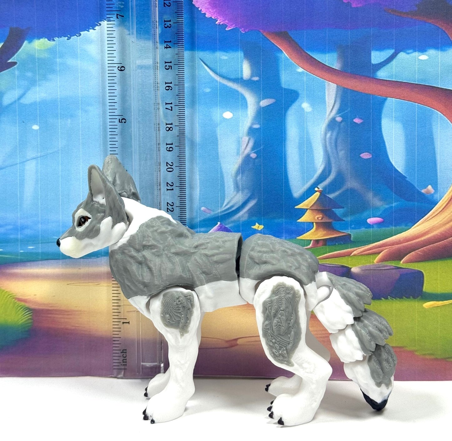 Articulated Wolf Toy, 3D Printed Wolf, 4.75" White and Gray Executive Desk Decor, Fidget Toy WC3002-GRAY
