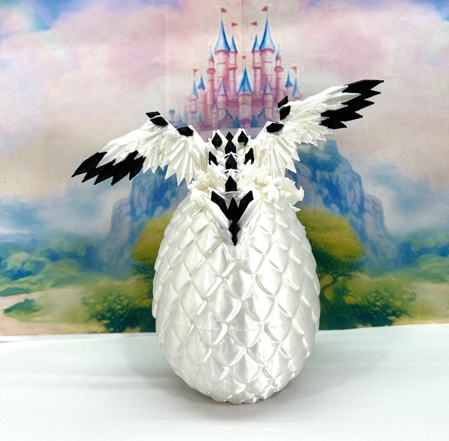 3D Printed Dragon with Egg, Articulated White and Black Crystal Winged Dragon, Fidget ADHD Dragon Toy - CW011-WE