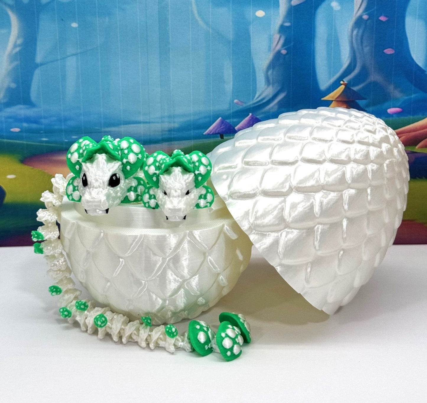 3D Printed Dragons with Dragon Egg, Articulated Mother and Child Dragons, White and Green Mushroom Dragons, Fidget ADHD Autism Toy MCD-046-006-WG