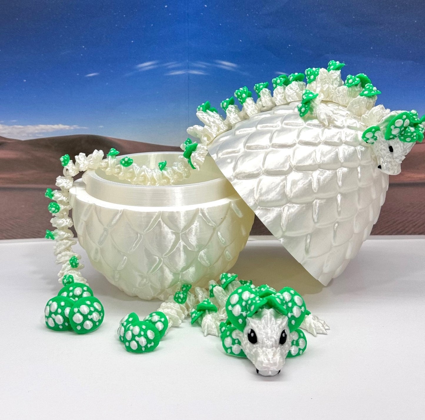 3D Printed Dragons with Dragon Egg, Articulated Mother and Child Dragons, White and Green Mushroom Dragons, Fidget ADHD Autism Toy MCD-046-006-WG