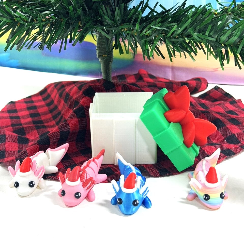 4pcs Mini Axolotl 3d Printed Christmas Axolotl Charms, 3D Printed Christmas Gift Box Container, Tiny Animal Figures Christmas Hat Axolotl Toy - MCA001-GB