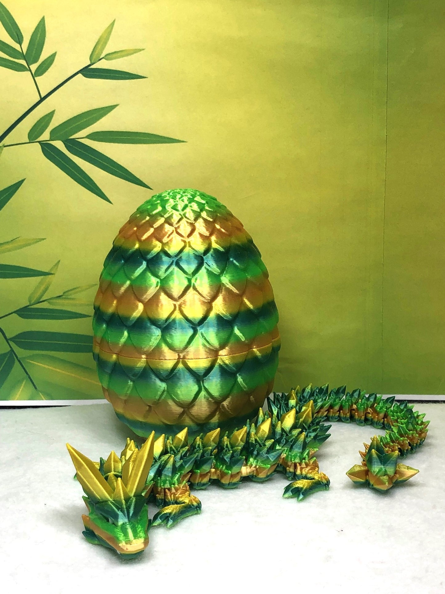 3D Printed Dragon with Egg, Articulated Yellow and Green Crystal Dragon, Fidget ADHD Dragon Toy - D026
