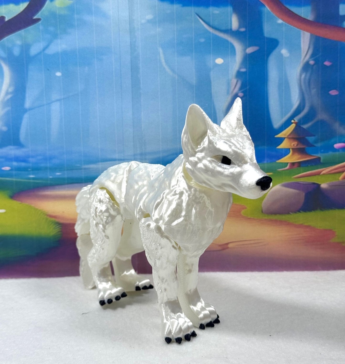 White Articulated Wolf Toy, 3D Printed Wolf, 4.75" Executive Desk Decor, Fidget Toy