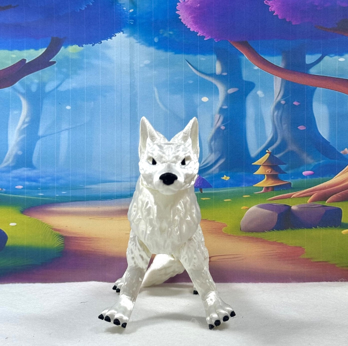 White Articulated Wolf Toy, 3D Printed Wolf, 4.75" Executive Desk Decor, Fidget Toy