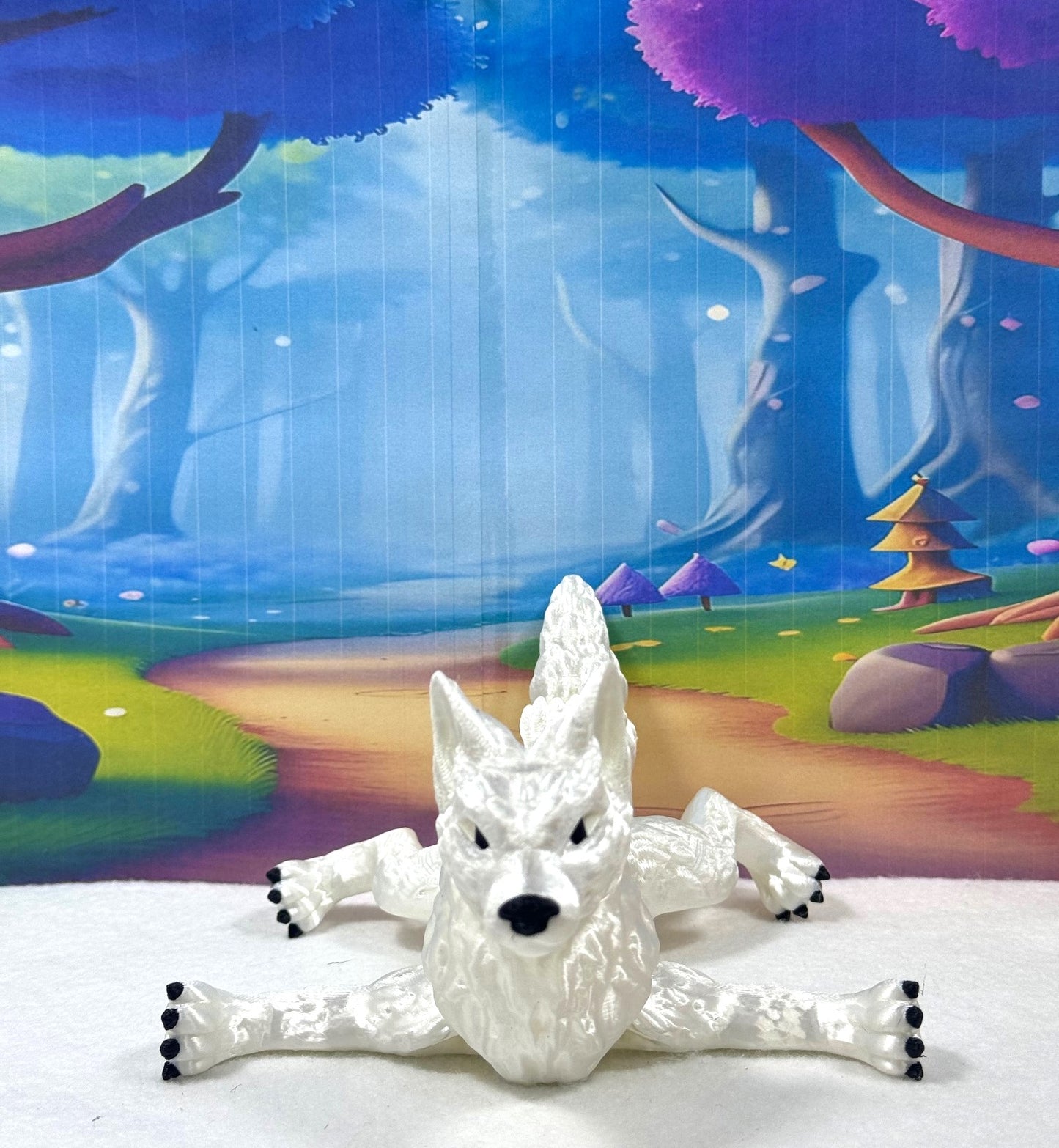 White Articulated Wolf Toy, 3D Printed Wolf, 4.75" Executive Desk Decor, Fidget Toy