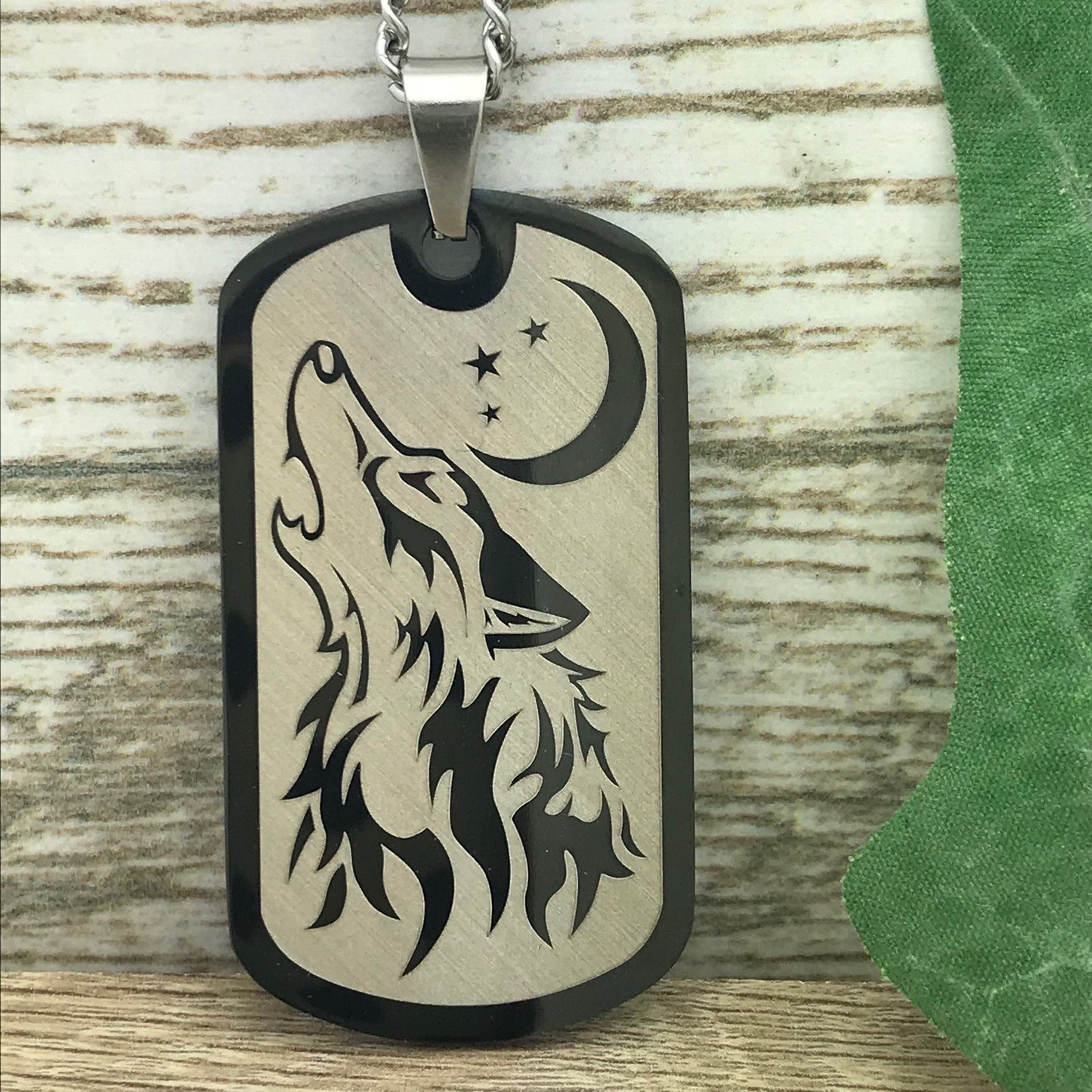 Wolf Necklace, Stainless Steel Dog Tag Necklace for Men, Personalize Dog Tag Pendant with 24 Inches Curb Link Chain Necklace SSN668
