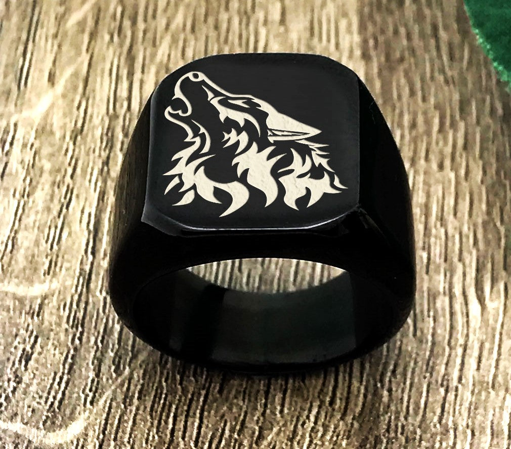 Wolf Ring Personalized Stainless Steel Signet Ring for Men Polished Customized Ring SSR582