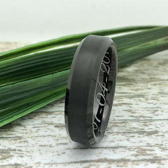 8mm/6mm King and Queen Rings, Personalized His & Hers Titanium Wedding Band Ring, Couples Ring Set TCR411 (Copy)