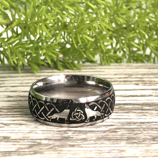 Wolf Ring, Titanium Ring, Personalized Ring, Comfort Fit Classic Dome Ring, Gifts for Women Men TRB337-S